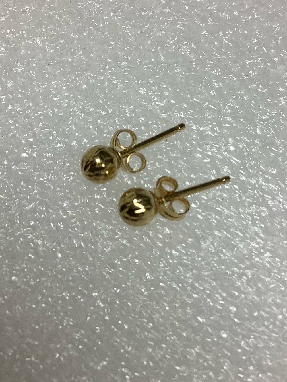 14k yellow gold Ball Stud Earrings - Classic Women's Jewelry - Picture 2 of 6